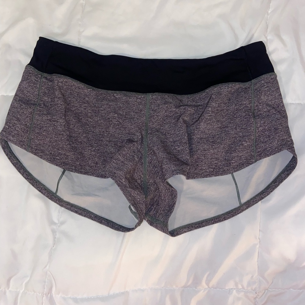 Black and Grey 2.5 inch lululemon speed up shorts